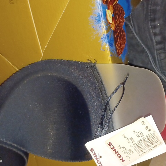 NEW Strapless padded bra - Picture 6 of 7